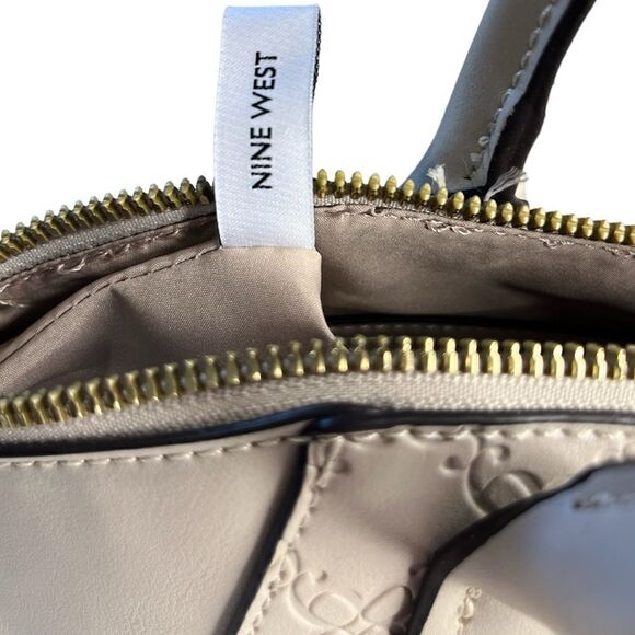 Nine West Alixson Shoulder Bag Purse Cement Small - Picture 6 of 10